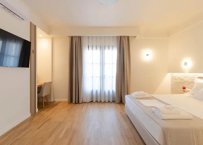 Willa Jo-anna Limenas (Thasos)