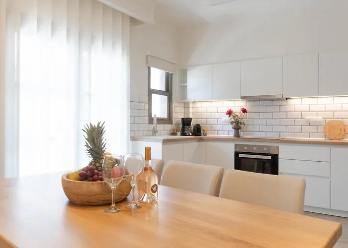 Willa Jo-anna Limenas (Thasos)